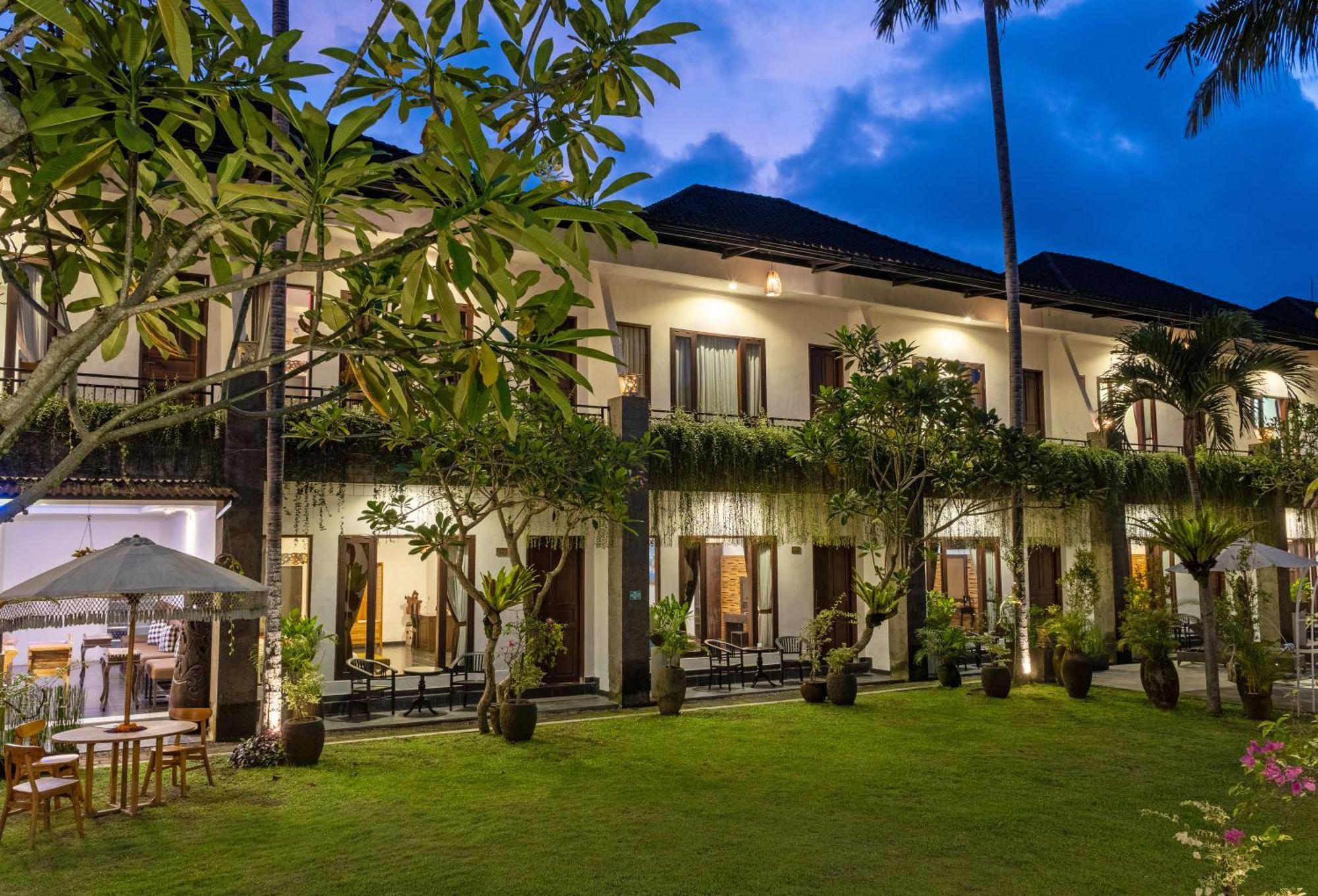 Ubud Raya Boutique Hotel Екстер'єр фото
